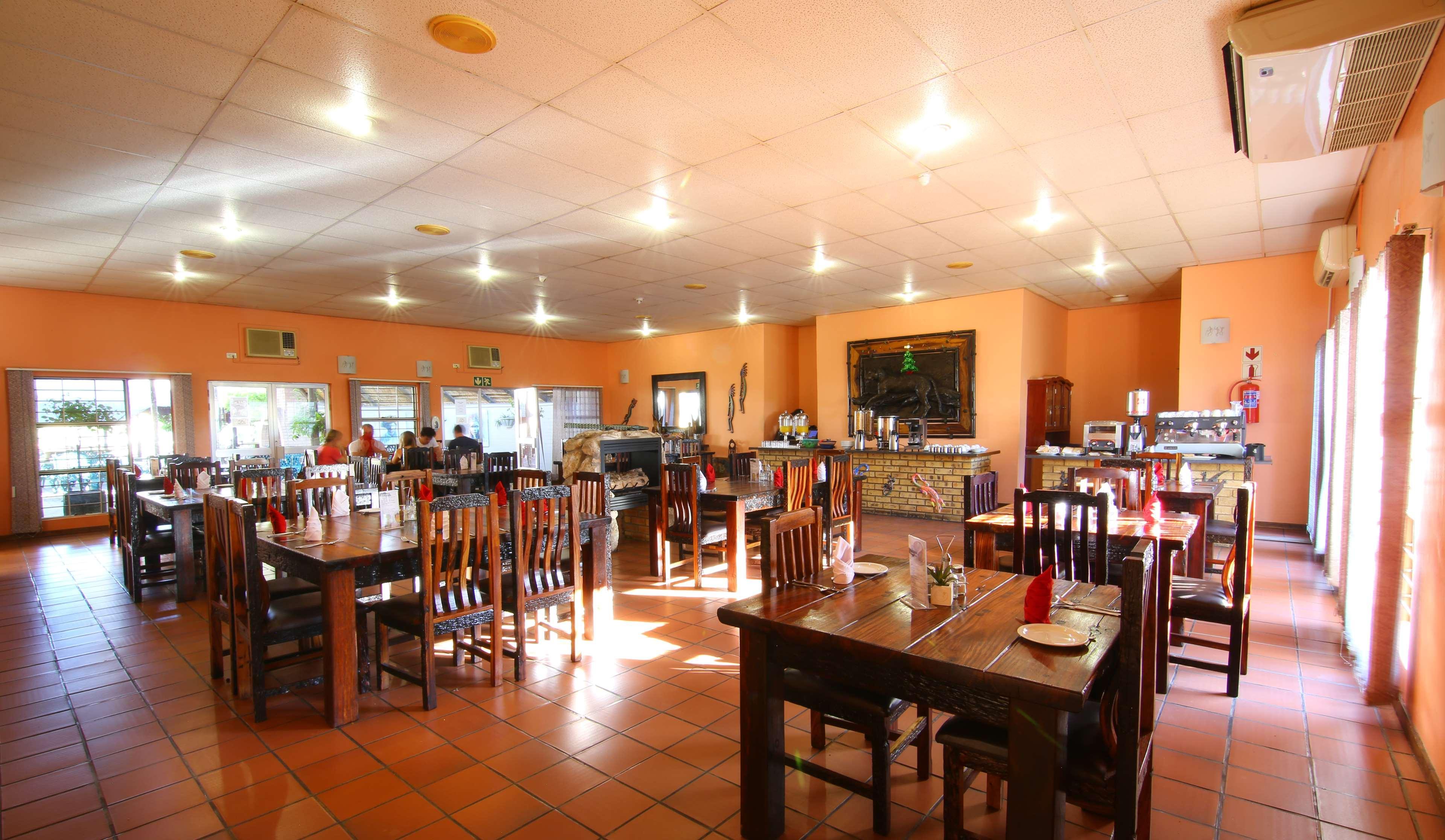 Kalahari Arms Hotel Khemsbok 외부 사진