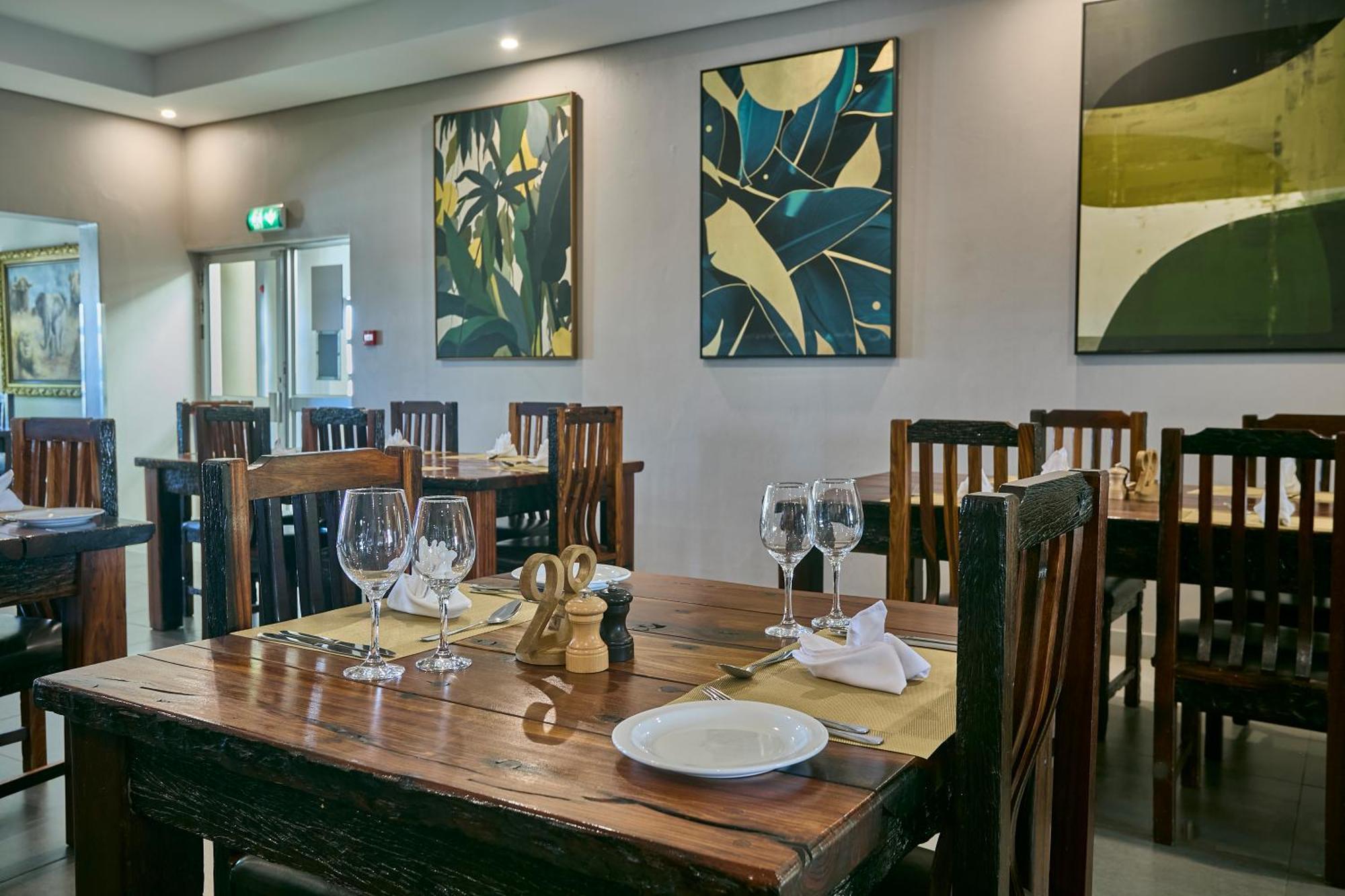 Kalahari Arms Hotel Khemsbok 외부 사진